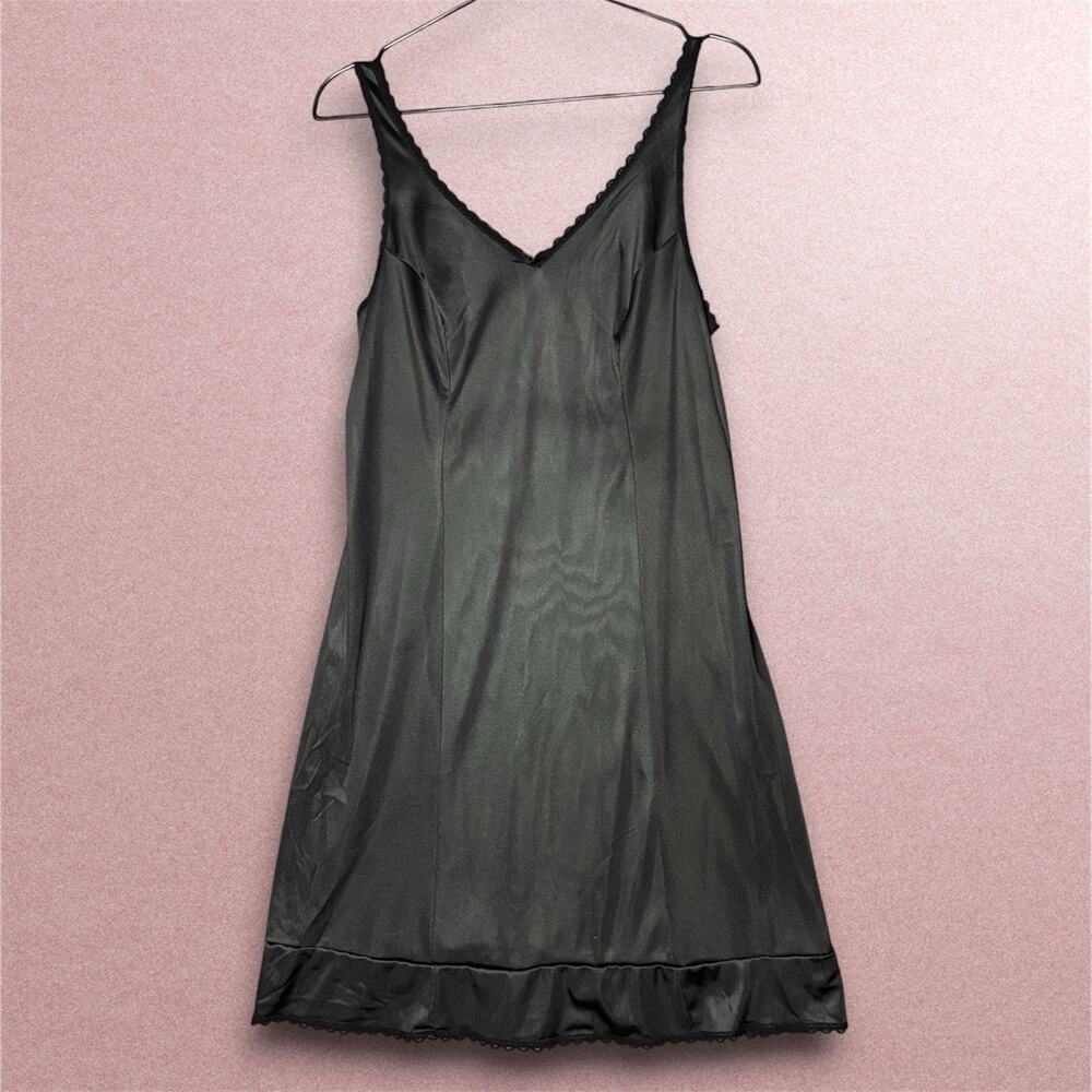 Vintage Warners Black Nylon Full Slip 36 Small Lace Trim Bias Cut Lingerie USA